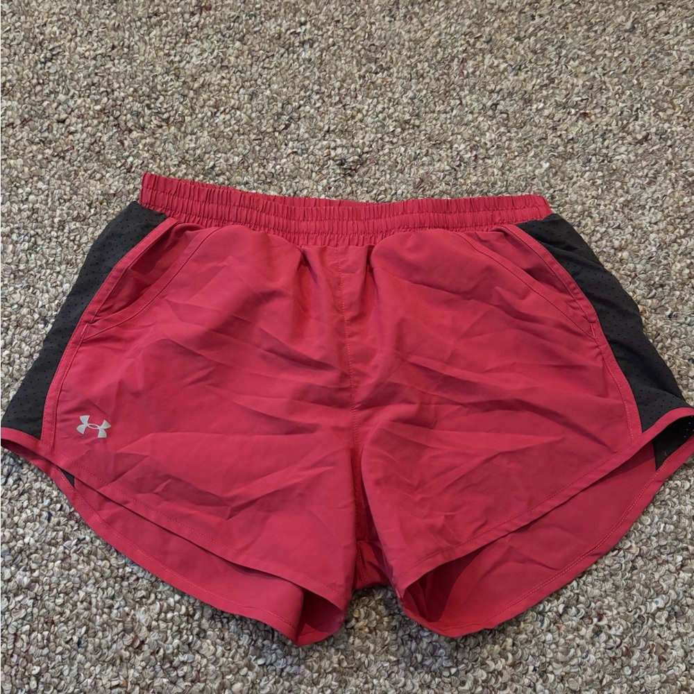 Under Armour Red and Black Athletic Shorts Moisture-Wicking Performance